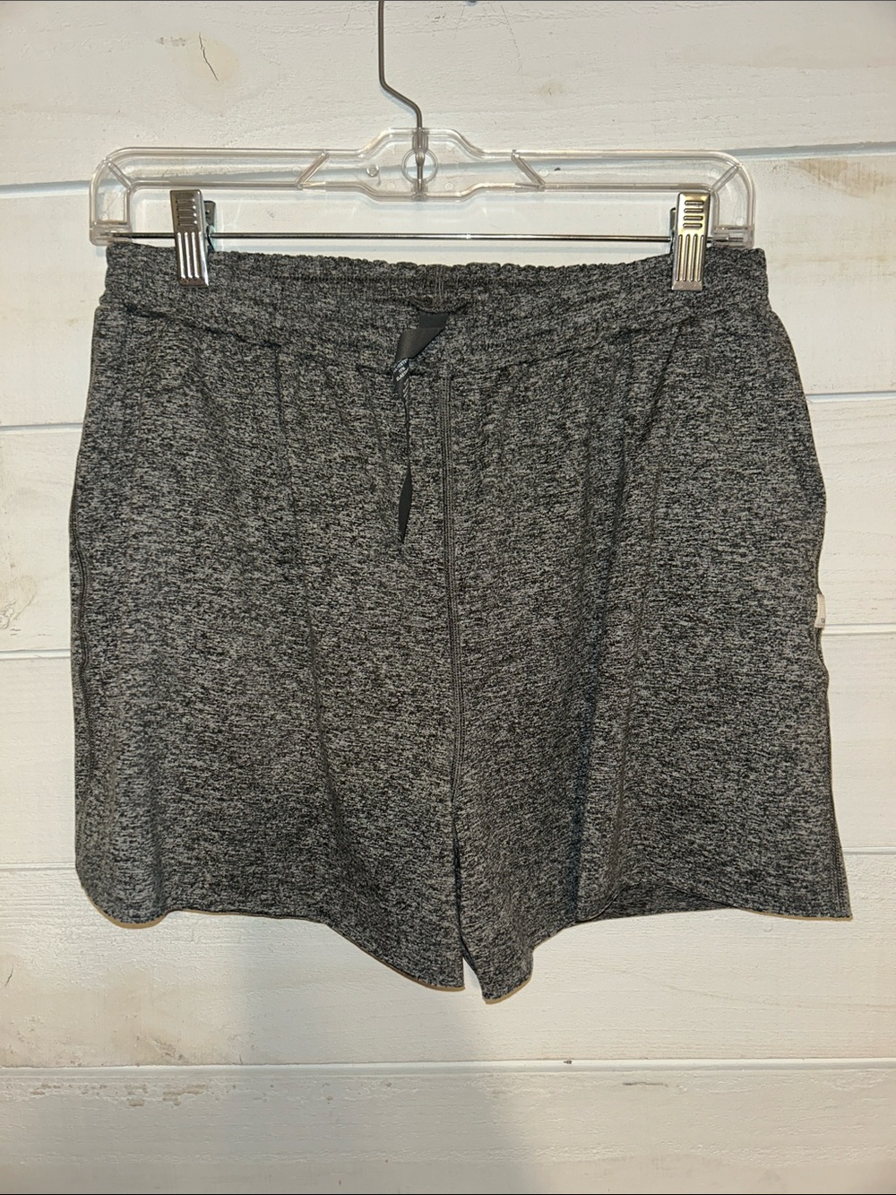Vuori Women's Heather Gray Athletic Drawstring Shorts